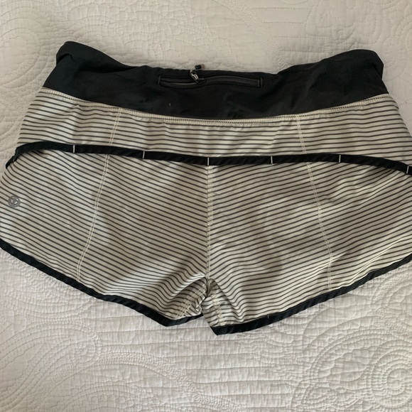 Lululemon shorts - Picture 3 of 3
